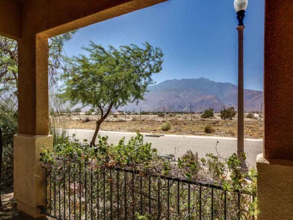 Palm Springs Home 984220
