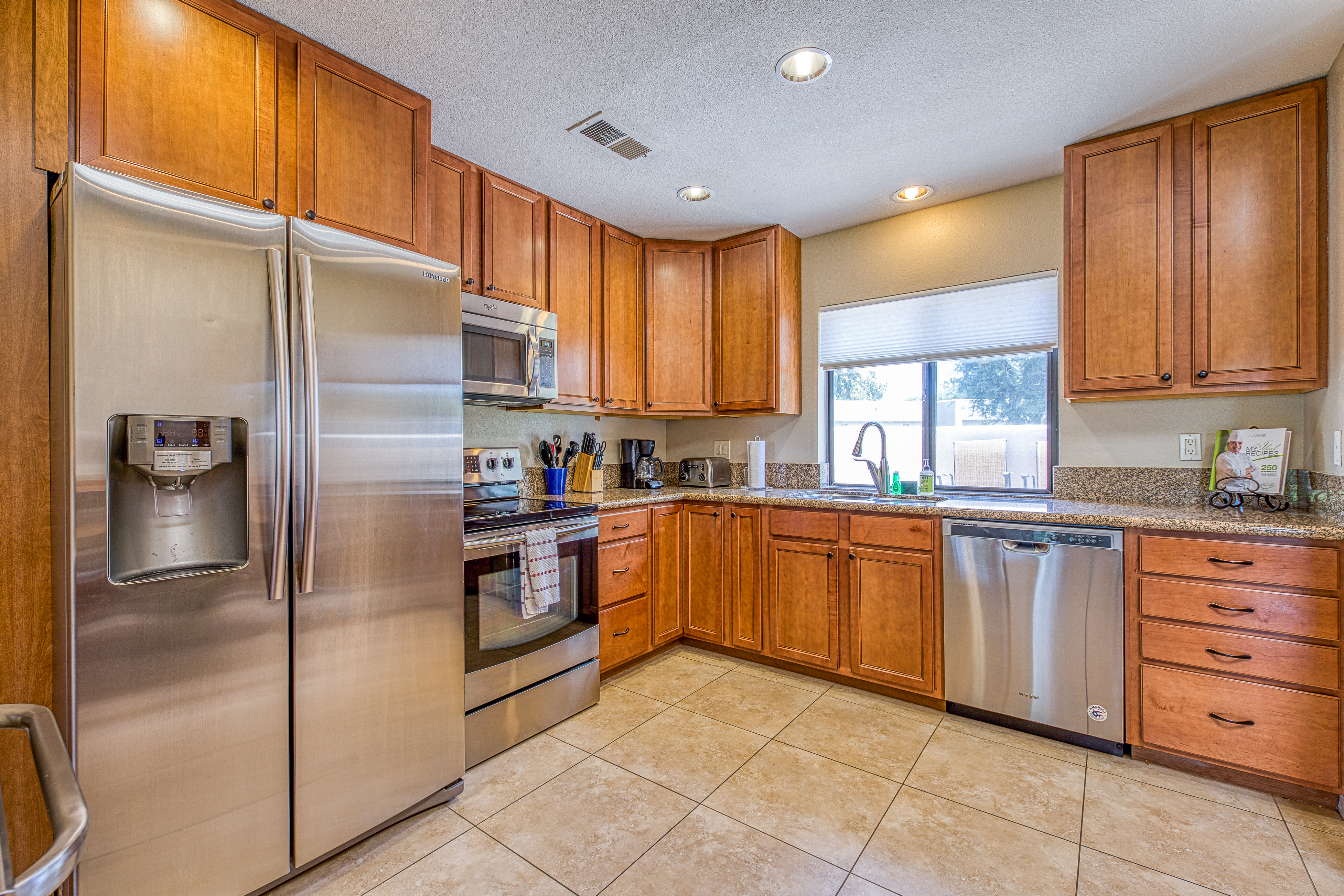 Palm Springs Home 984222