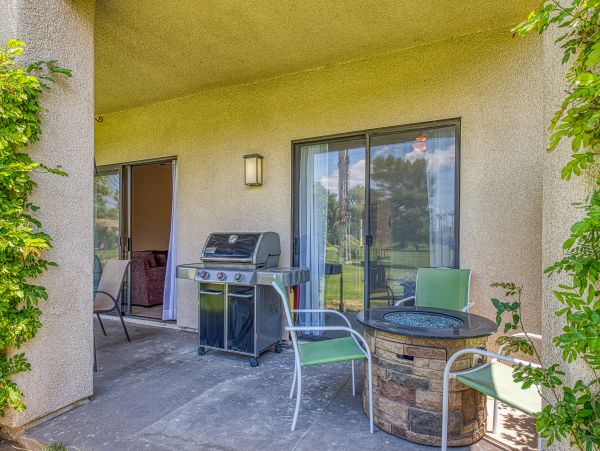 Palm Springs Home 984222