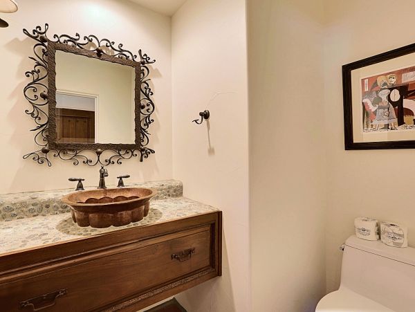 Palm Springs Home 984223