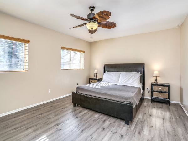 Palm Springs Home 984224