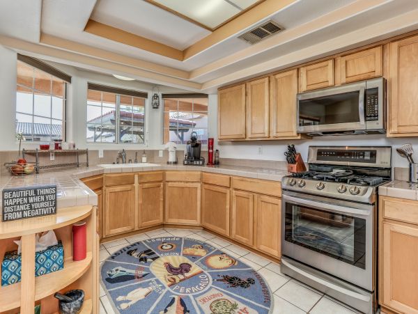 Palm Springs Home 984226