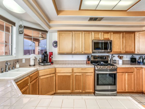 Palm Springs Home 984226