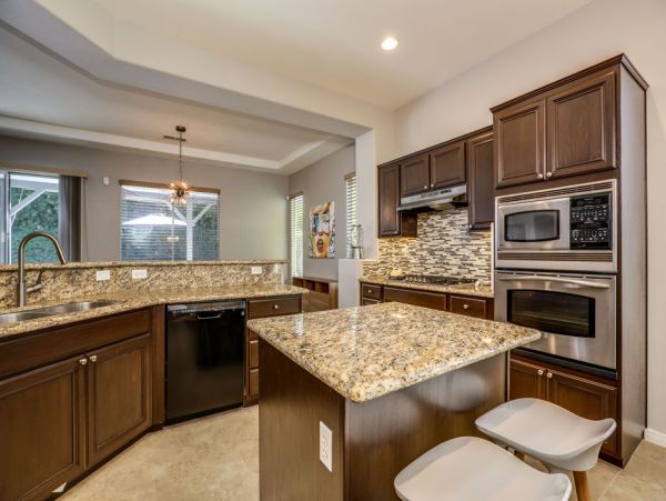 Palm Springs Home 984229