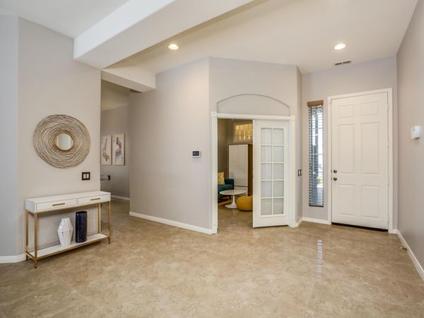 Palm Springs Home 984229