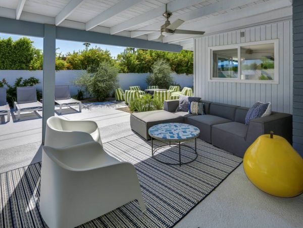 Palm Springs Home 984230