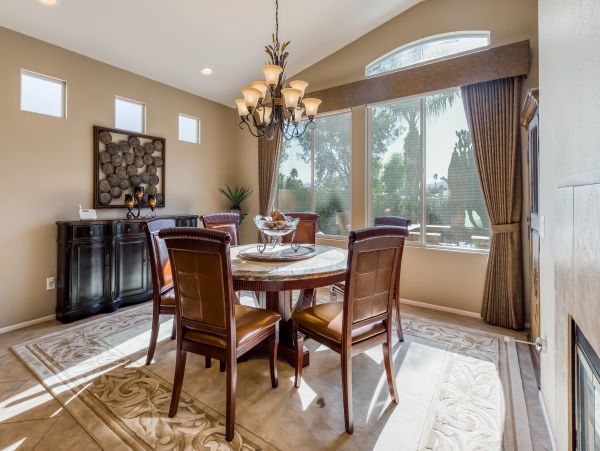 Palm Springs Home 984232