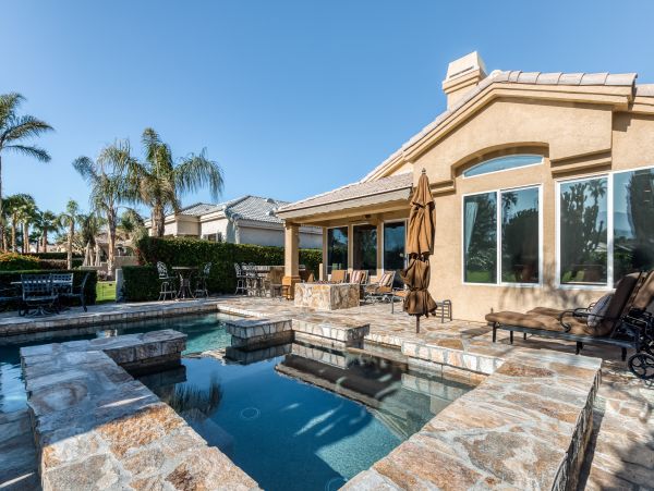 Palm Springs Home 984232