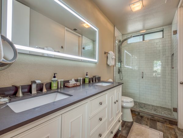 Palm Springs Home 984233