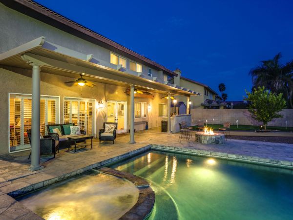 Palm Springs Home 984235