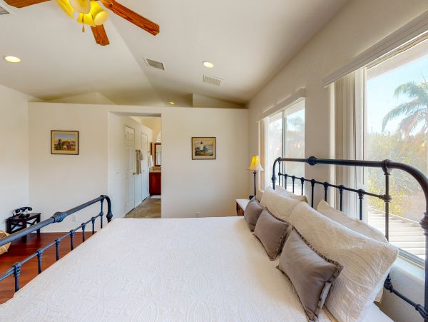 Palm Springs Home 984235