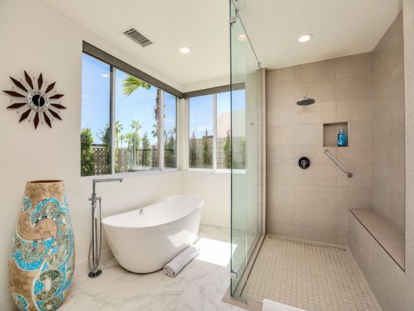 Palm Springs Home 984236