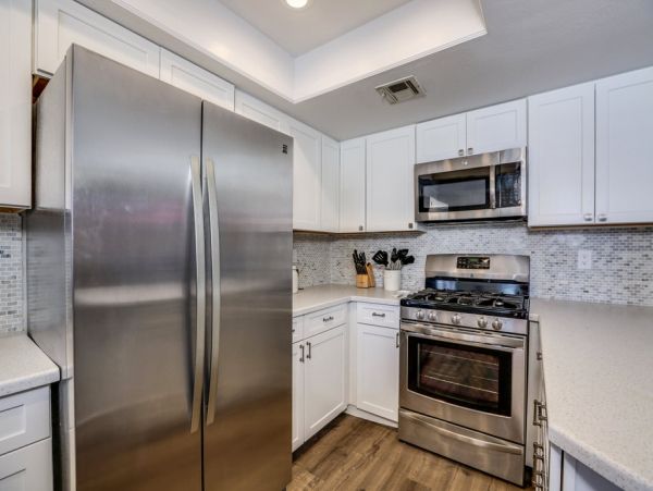 Palm Springs Home 984237
