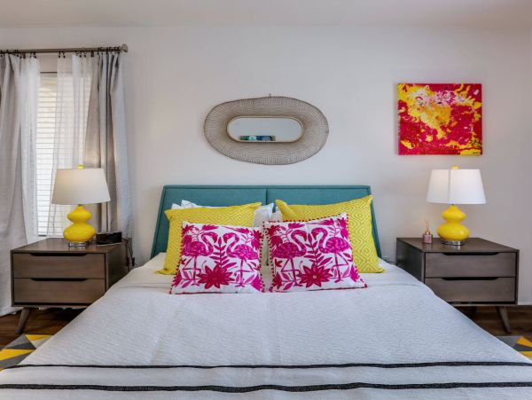 Palm Springs Home 984237