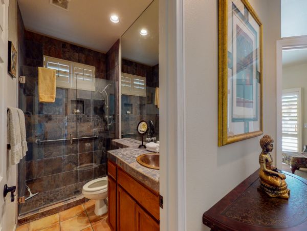Palm Springs Home 984239
