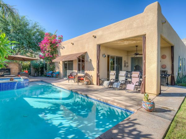 Palm Springs Home 984241
