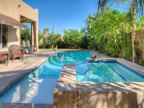 Palm Springs Home 984241