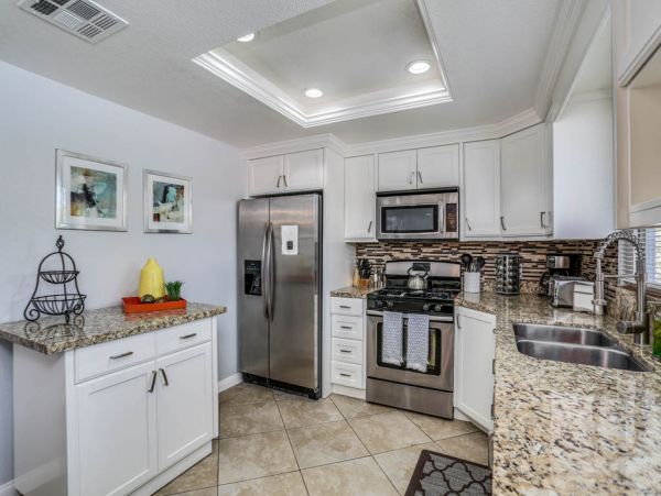 Palm Springs Home 984242