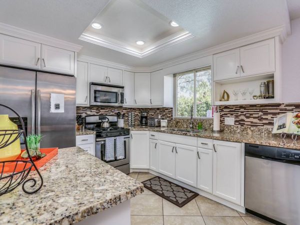 Palm Springs Home 984242