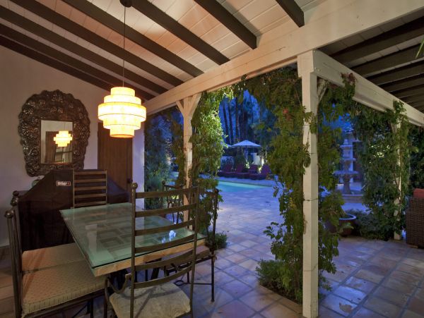 Palm Springs Home 984243