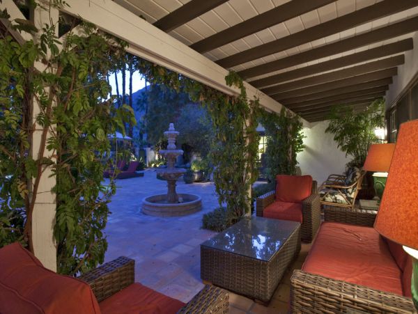 Palm Springs Home 984243