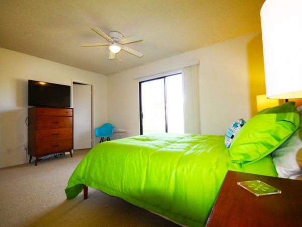 Palm Springs Home 984246