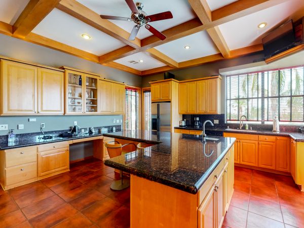 Palm Springs Home 984247