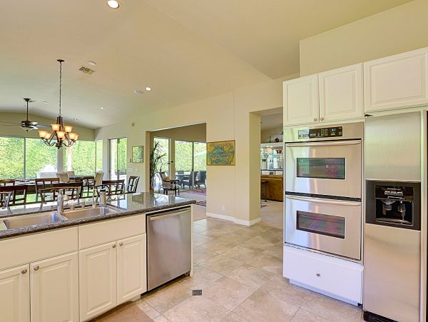 Palm Springs Home 984248