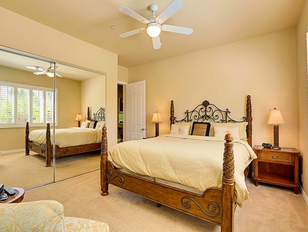Palm Springs Home 984248