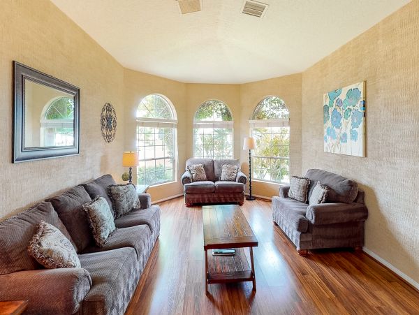 Palm Springs Home 984249