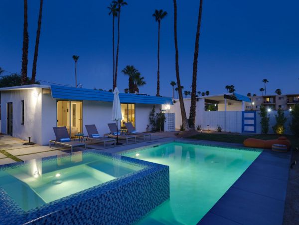 Palm Springs Home 984250