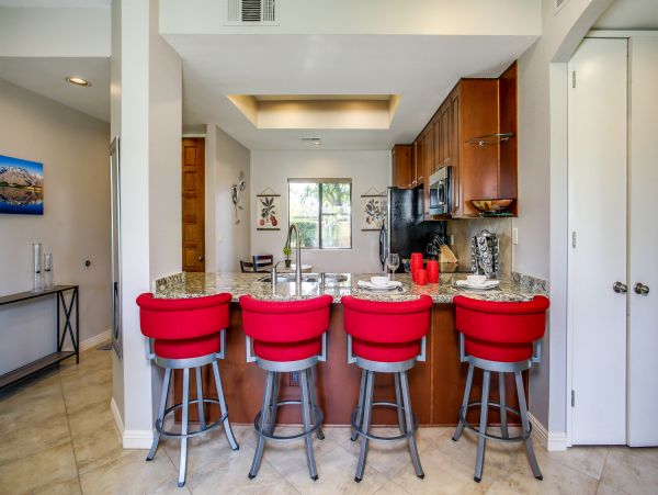 Palm Springs Home 984251