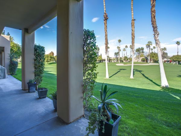 Palm Springs Home 984251