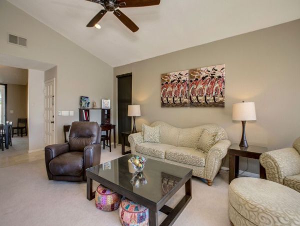 Palm Springs Home 984252