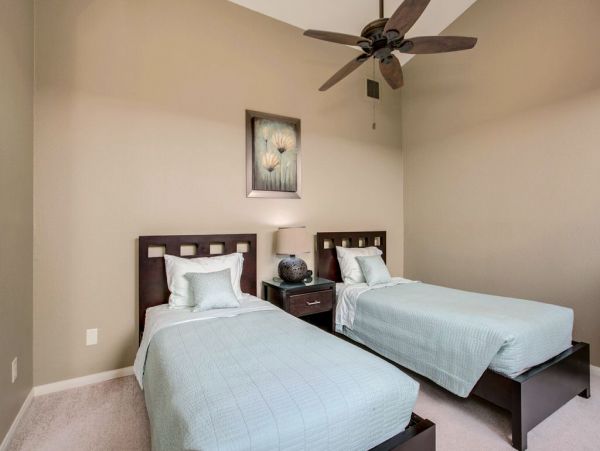 Palm Springs Home 984252