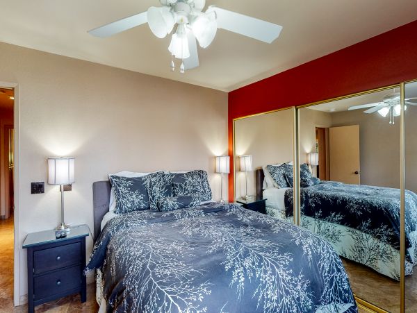 Palm Springs Home 984253