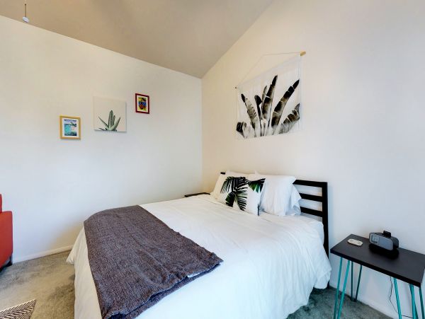 Palm Springs Home 984255