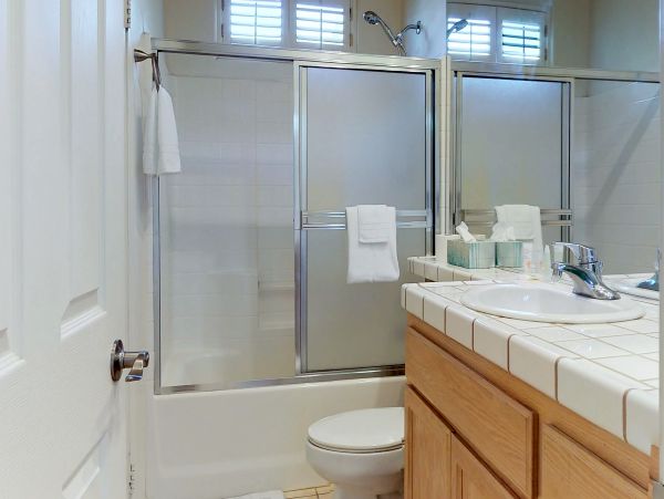 Palm Springs Home 984255