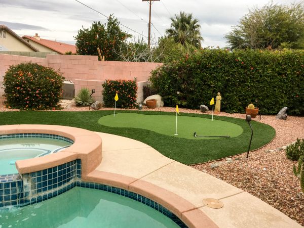 Palm Springs Home 984255
