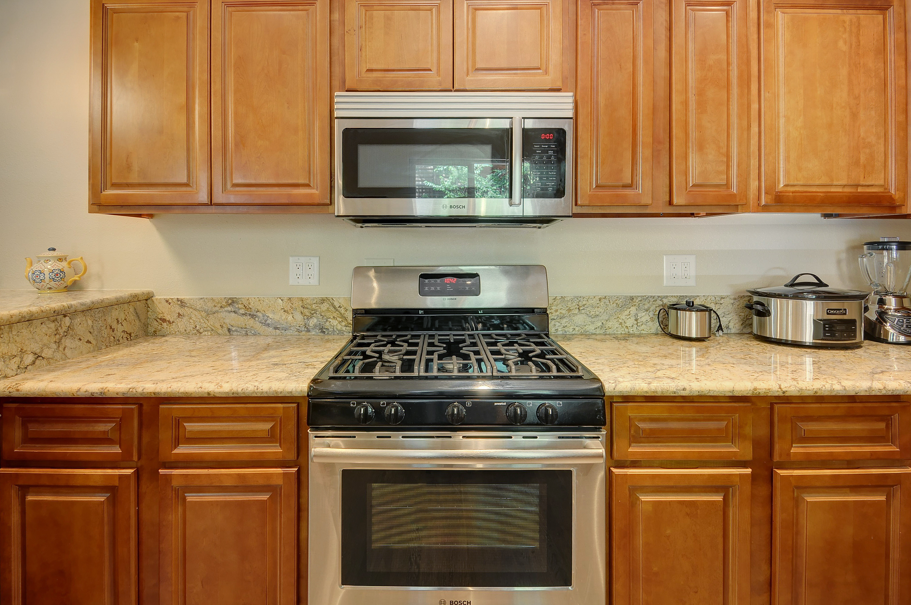 Palm Springs Home 984257