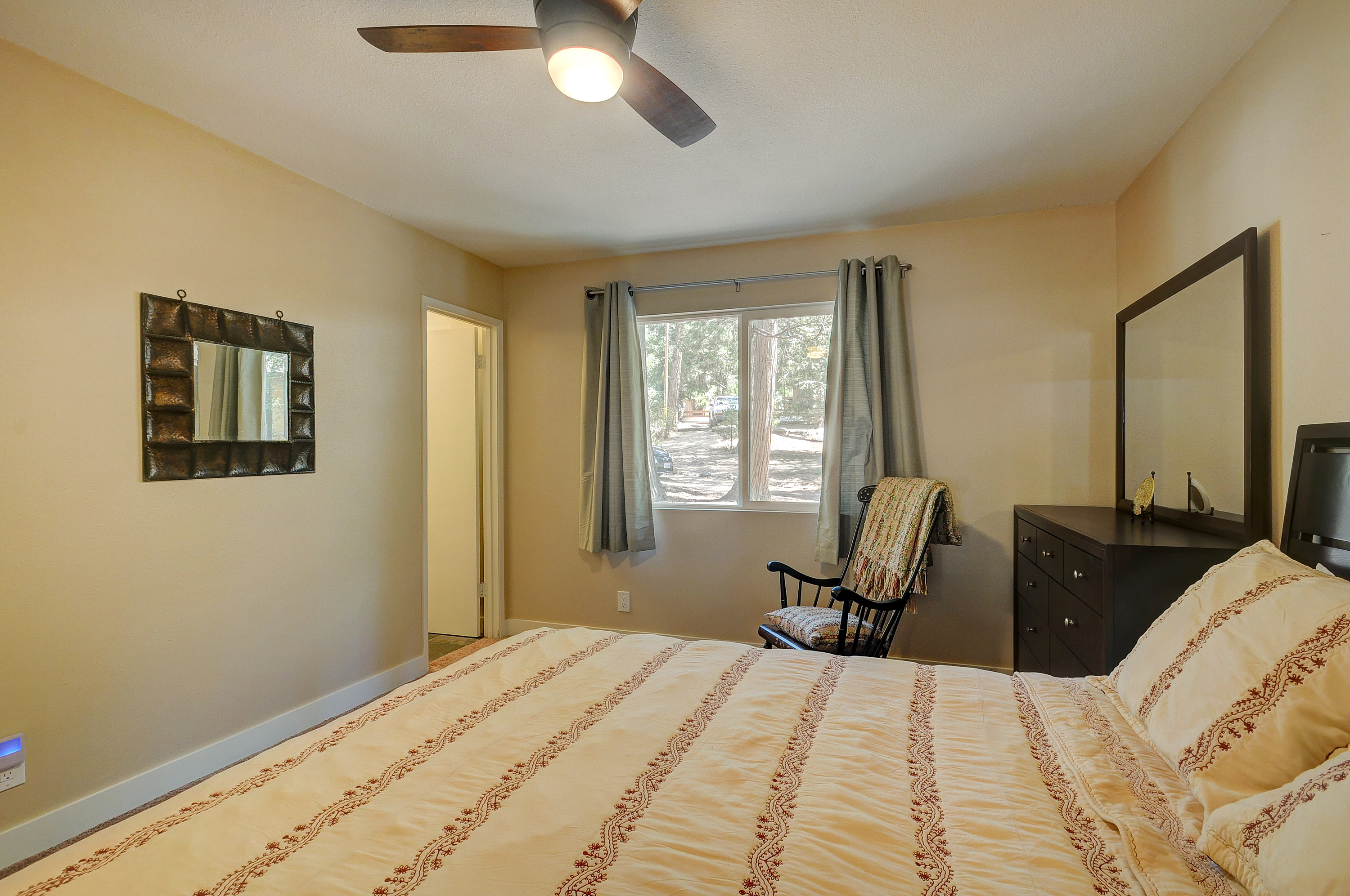 Palm Springs Home 984257