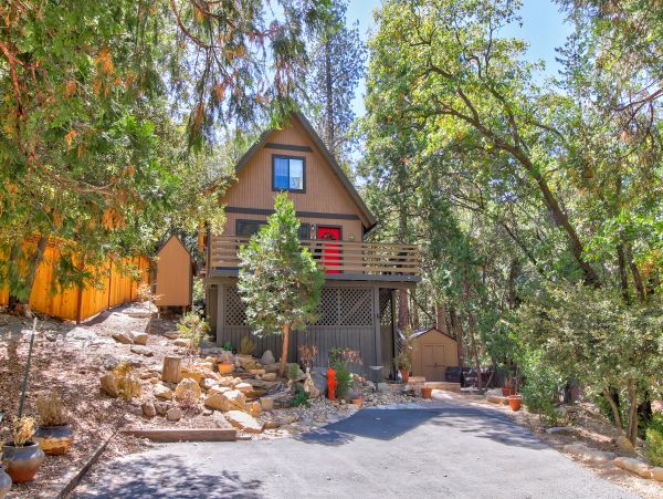 Palm Springs Home 984261
