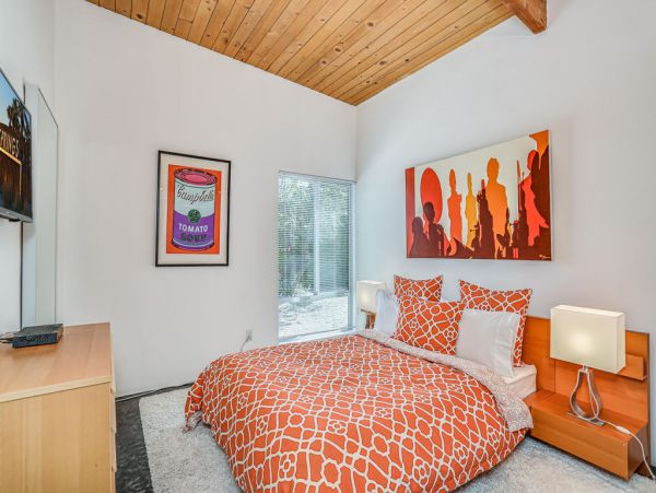 Palm Springs Home 984264