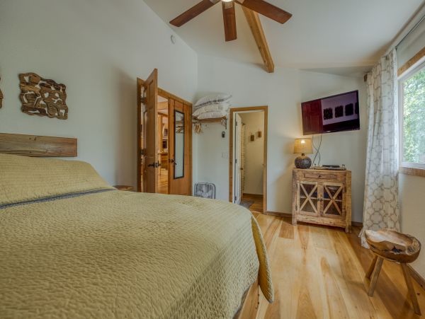 Palm Springs Home 984265