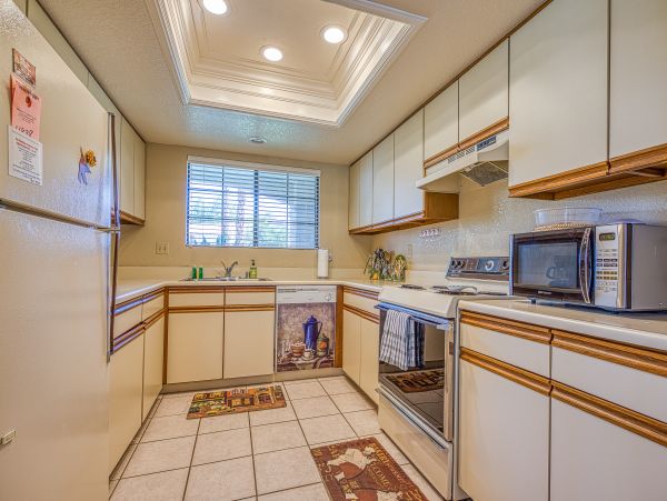 Palm Springs Home 984270