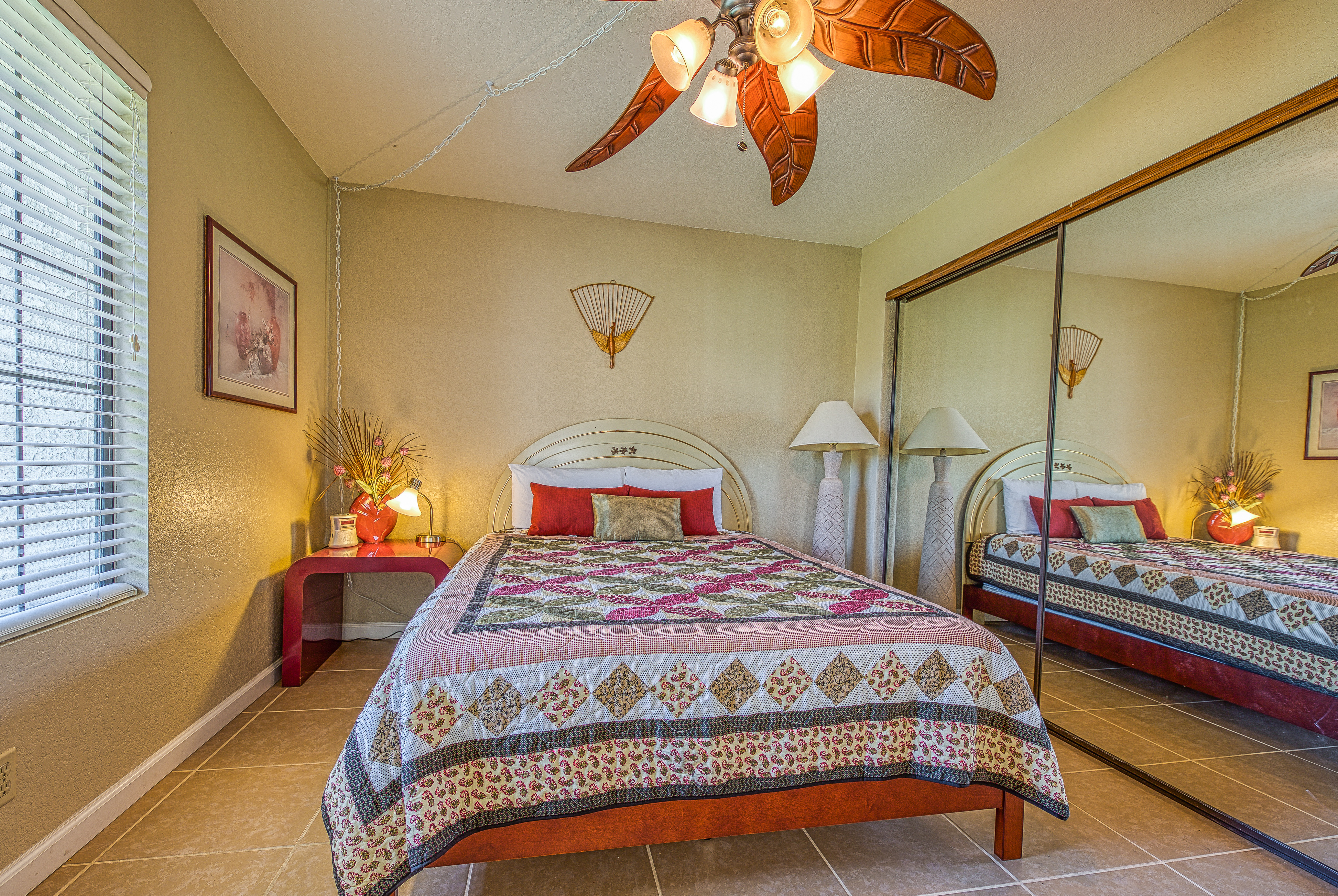 Palm Springs Home 984270
