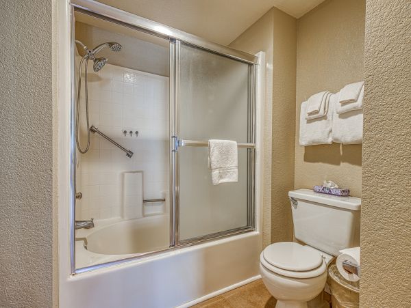 Palm Springs Home 984270