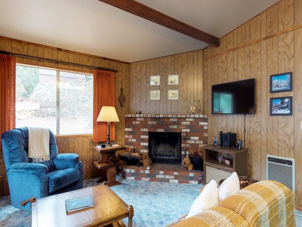 Palm Springs Home 984271