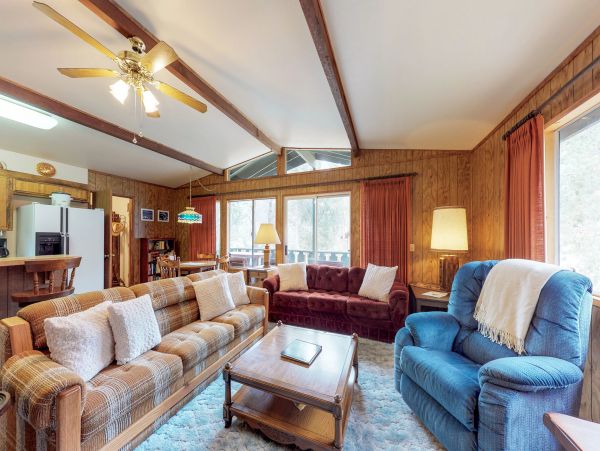 Palm Springs Home 984271