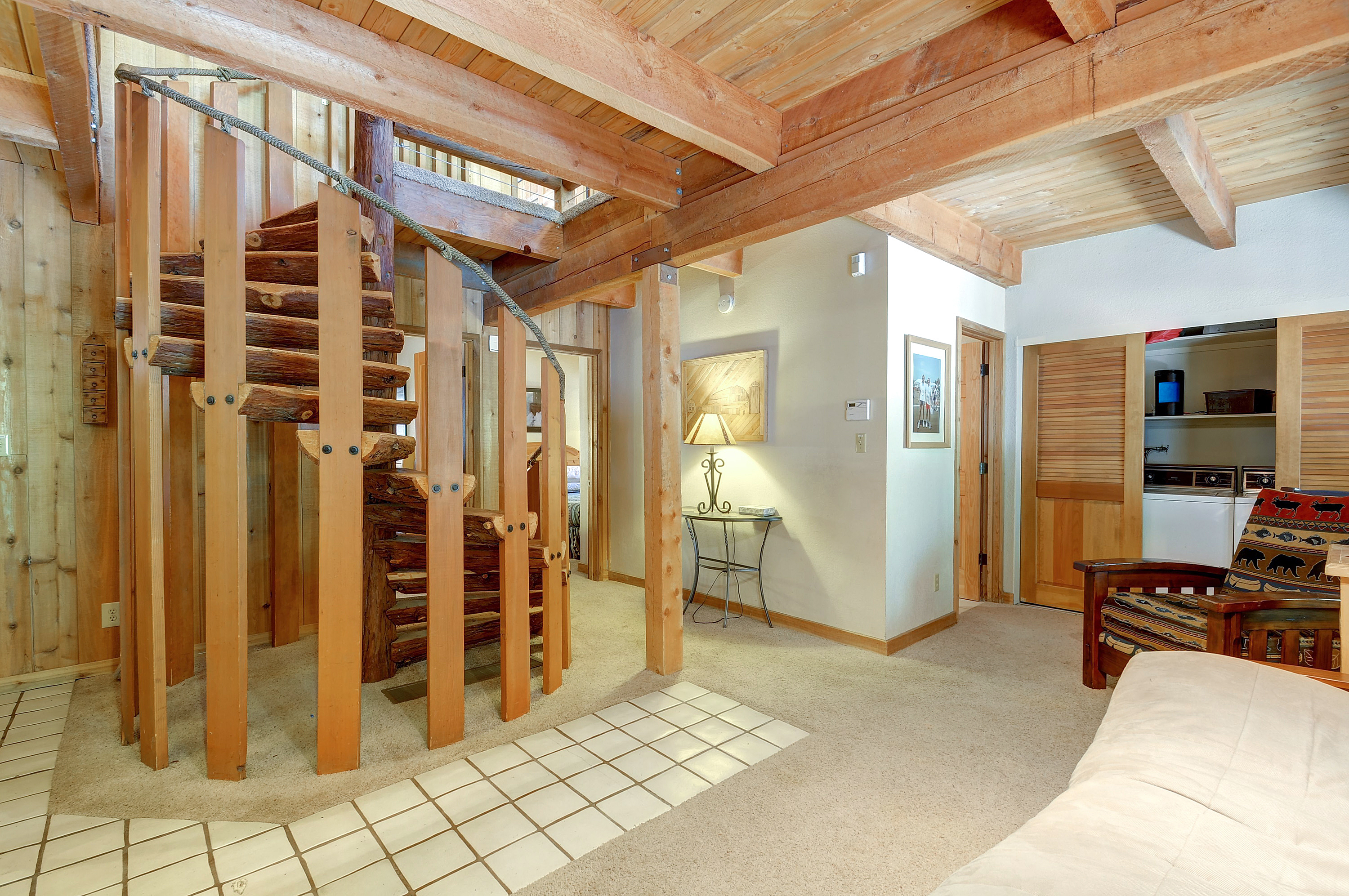 Palm Springs Home 984273